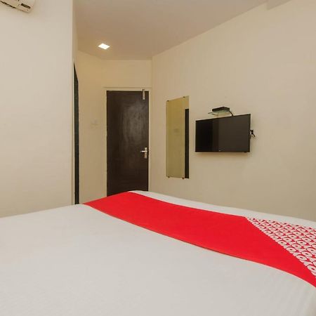 OYO 10103 Hotel Aviva Mumbai Exterior foto